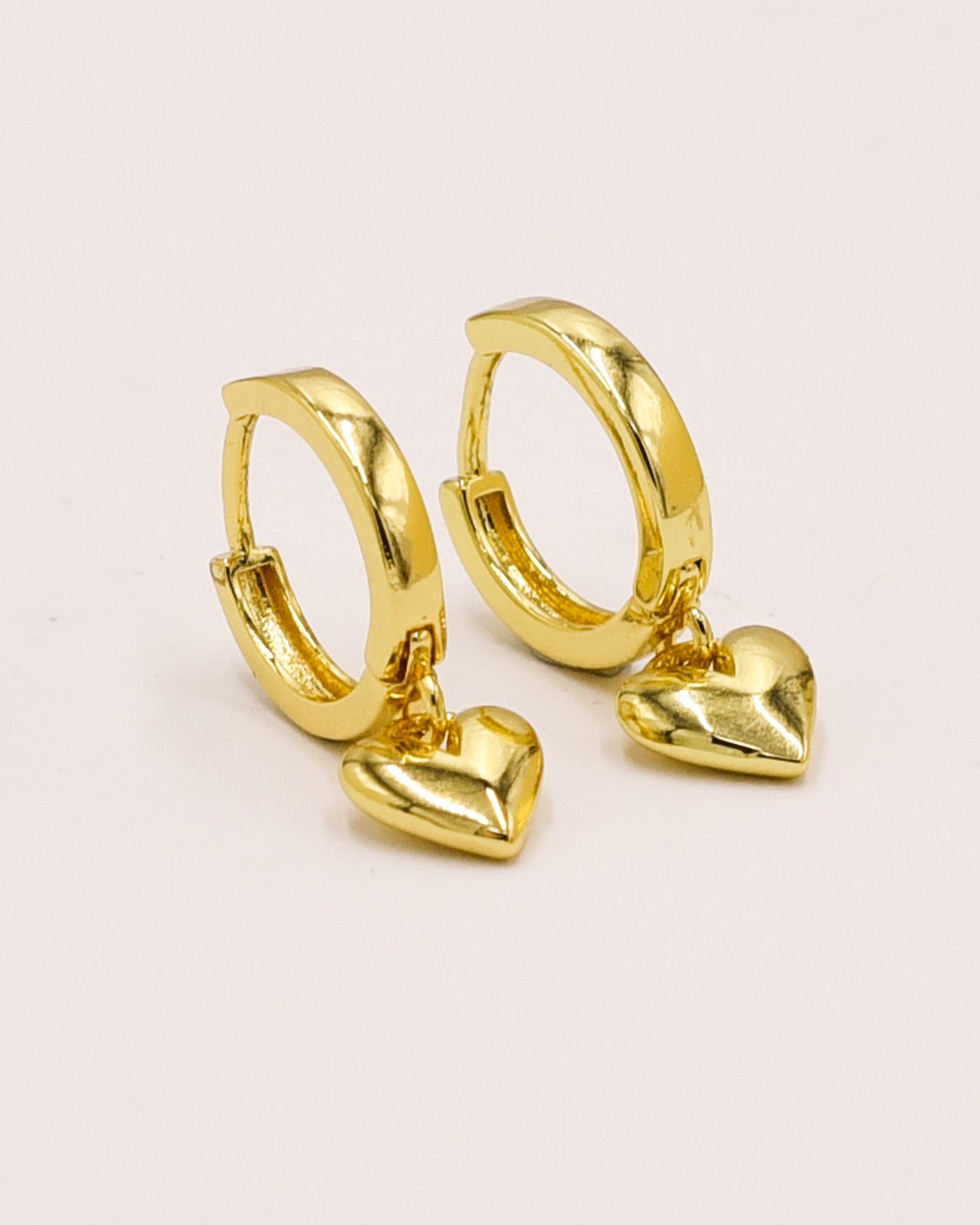 Boucles d'oreilles cœur plaquées or 14 carats