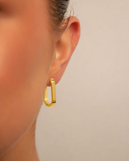 Boucles d'oreilles ovales plaquées or 14 carats